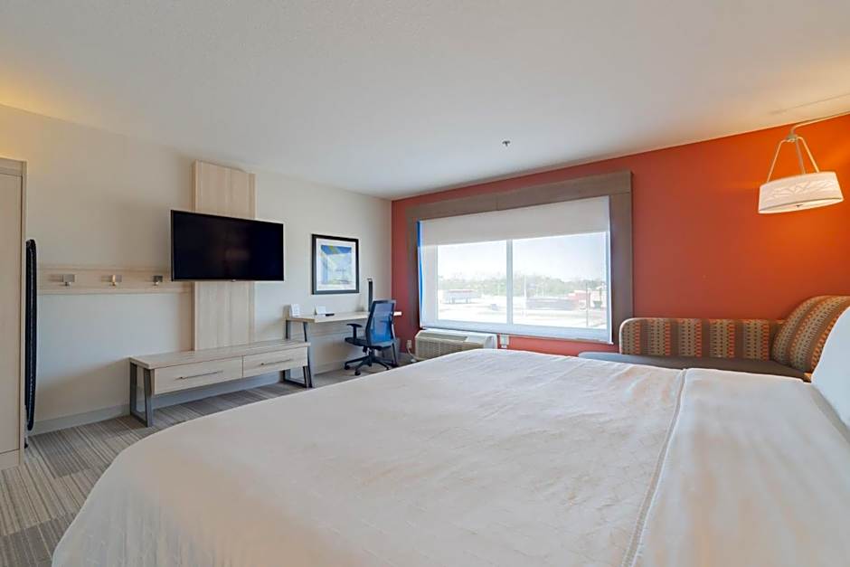 Holiday Inn Express & Suites - Marion By IHG