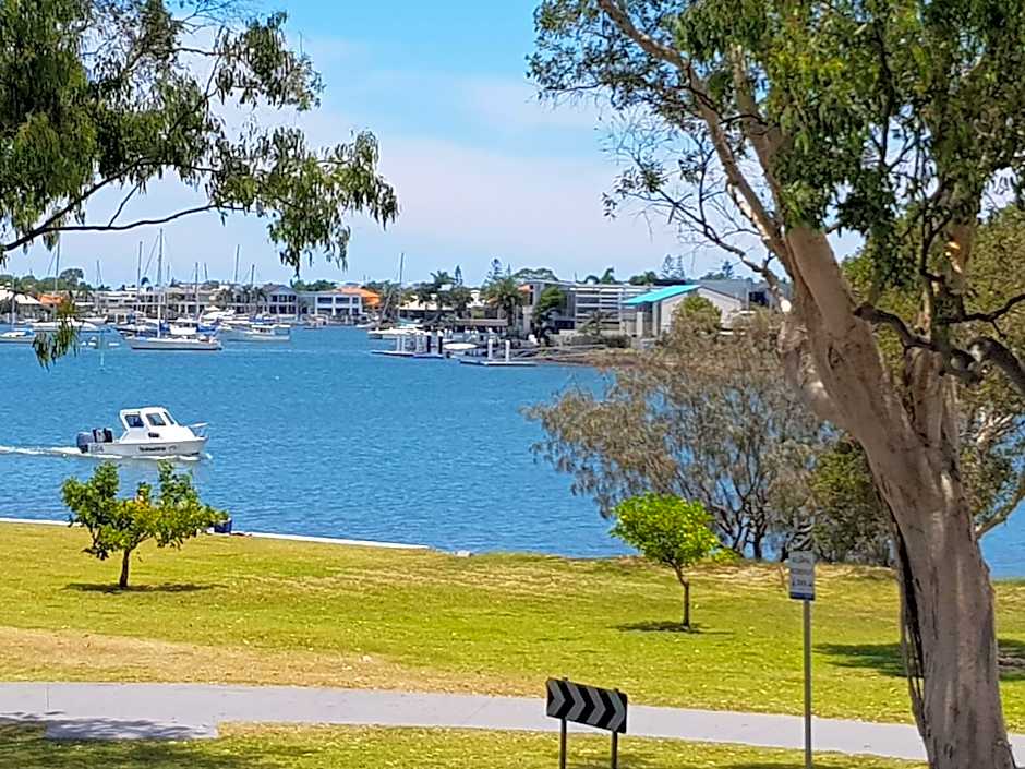 Excellsior Apartments