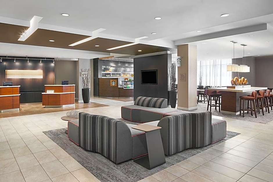 Courtyard by Marriott Newark Downtown