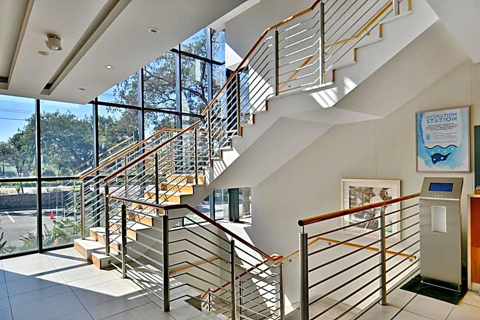 City Lodge Hotel Waterfall City