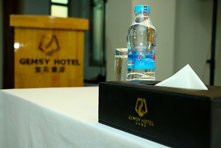 Gemsy Hotel
