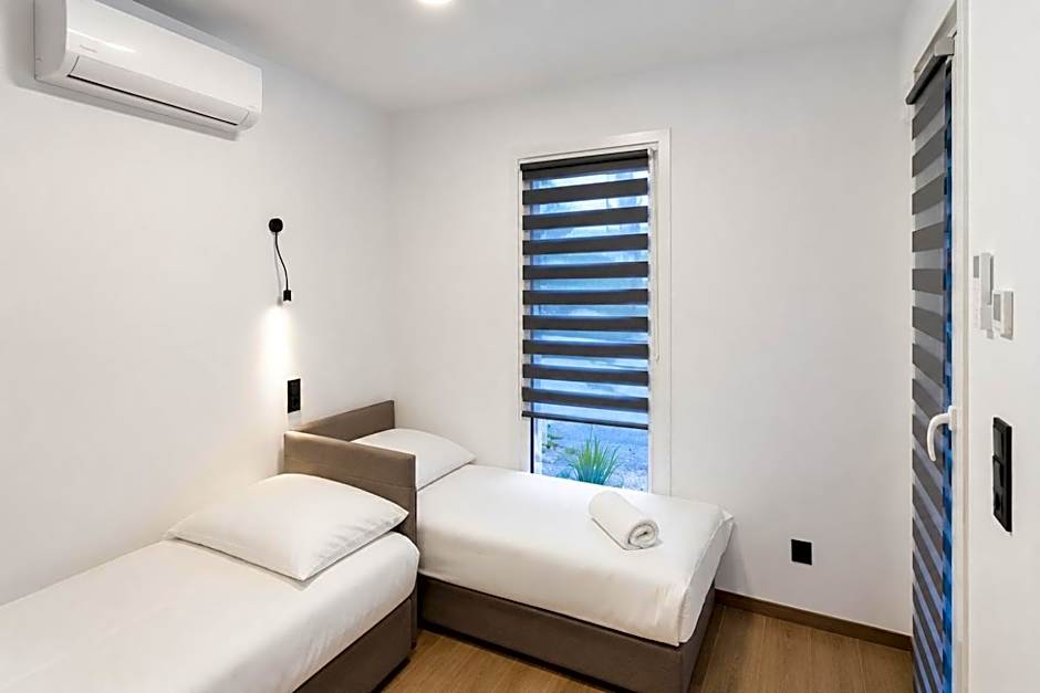 ECO HOUSE