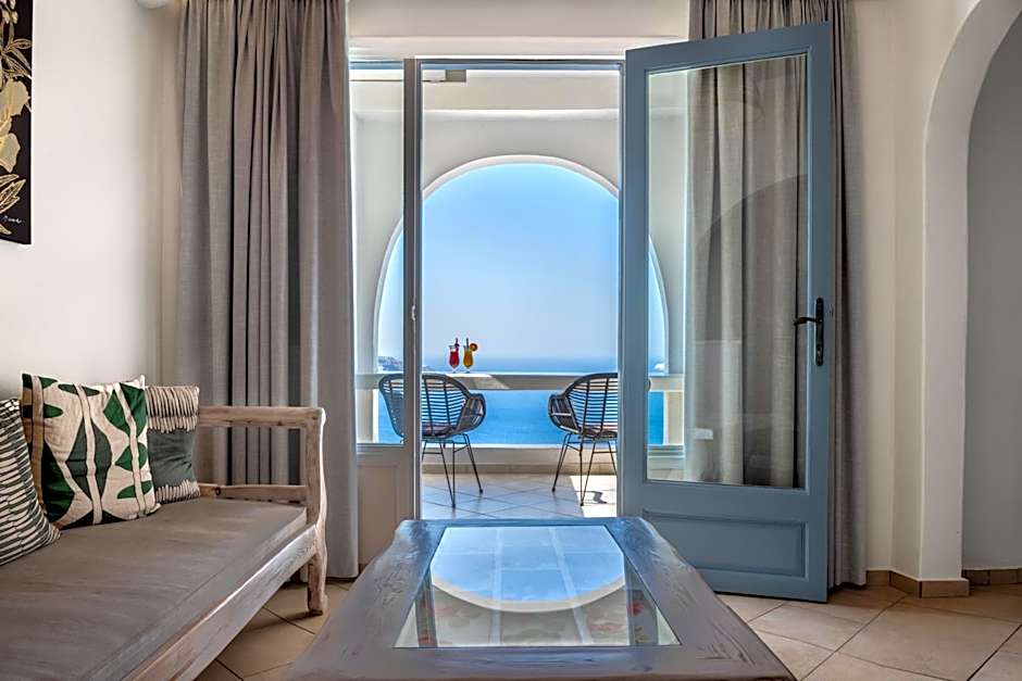 Athermi Suites - Adults Only