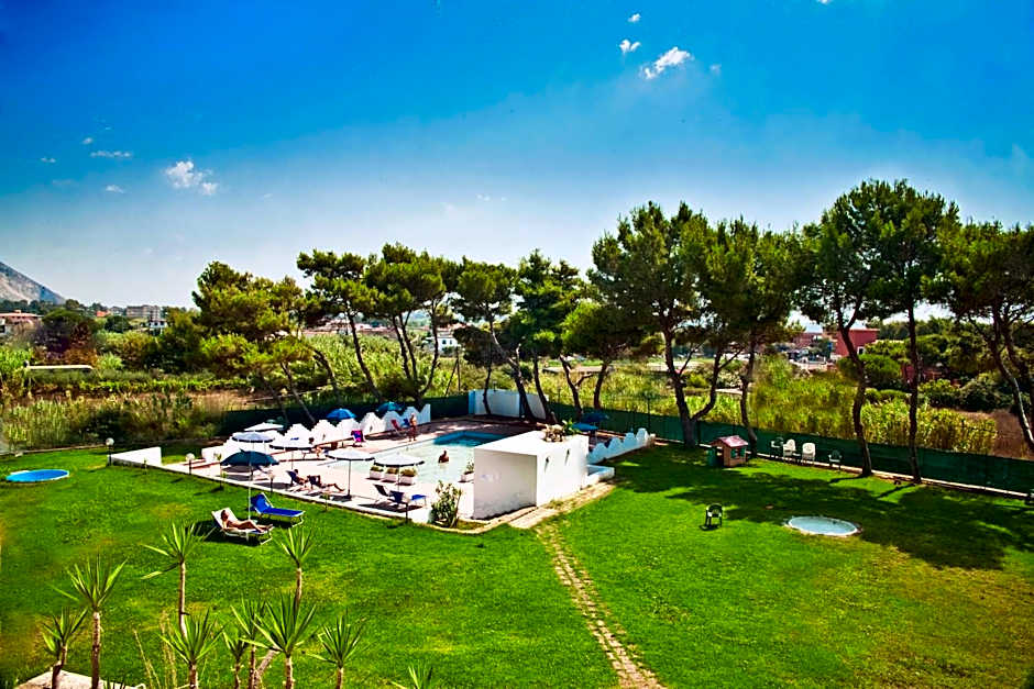 Hotel Sinuessa Terme
