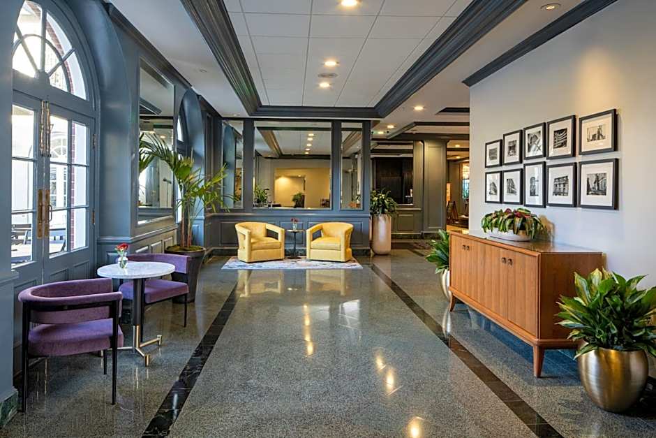 Four Points By Sheraton French Quarter