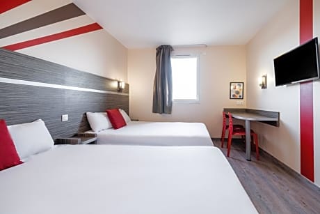 Standard Double Room with Two Double Beds