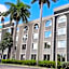 La Quinta Inn & Suites by Wyndham Sunrise