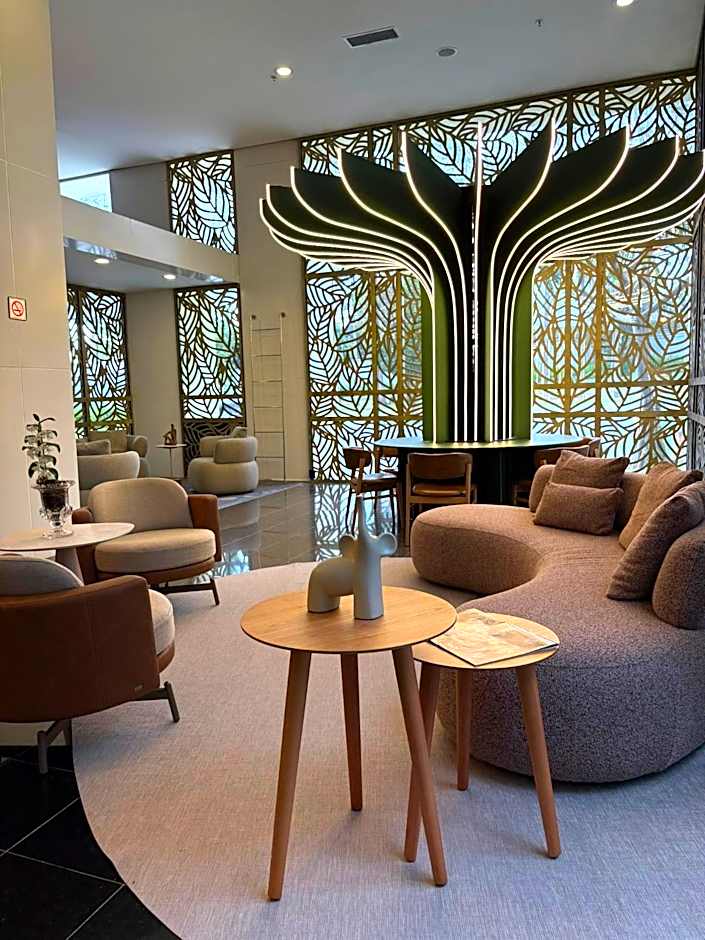 Quality Suites Alphaville