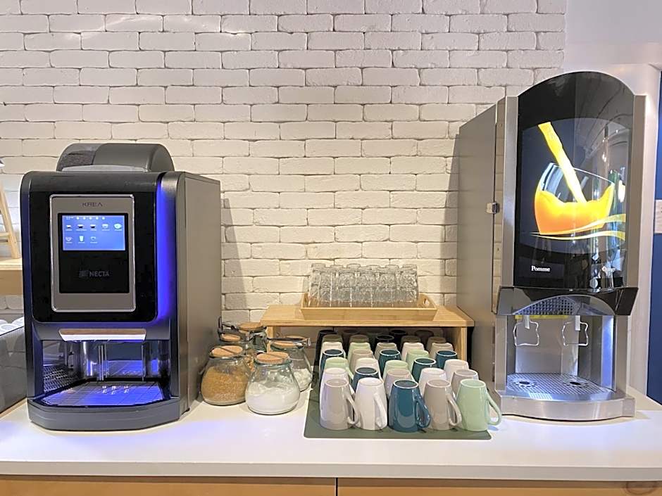 Hotel Kyriad Direct Roanne