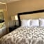 La Casa Inn Albany Near Tifton GA I 75