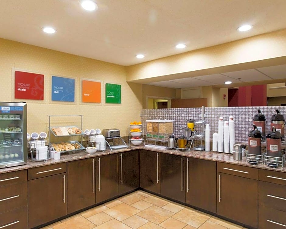 Comfort Suites Port Allen - Baton Rouge