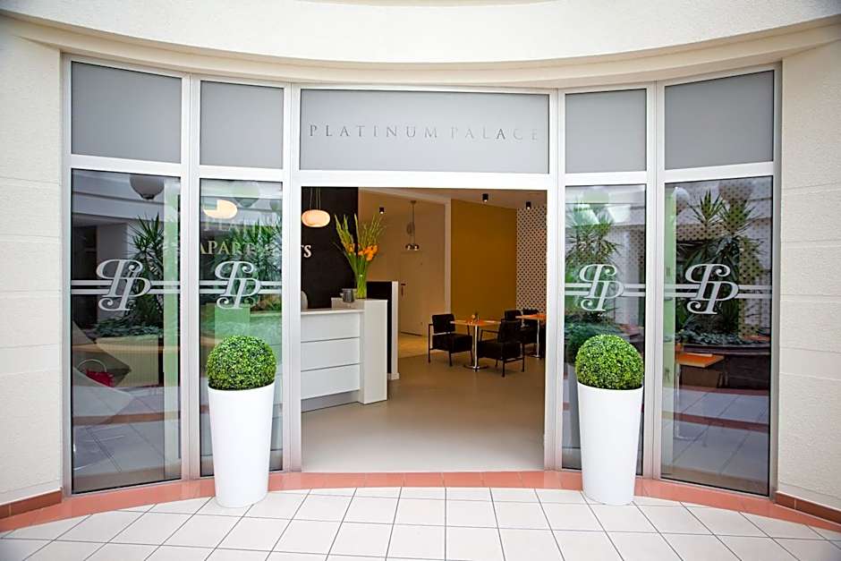 Platinum Apartments Aparthotel