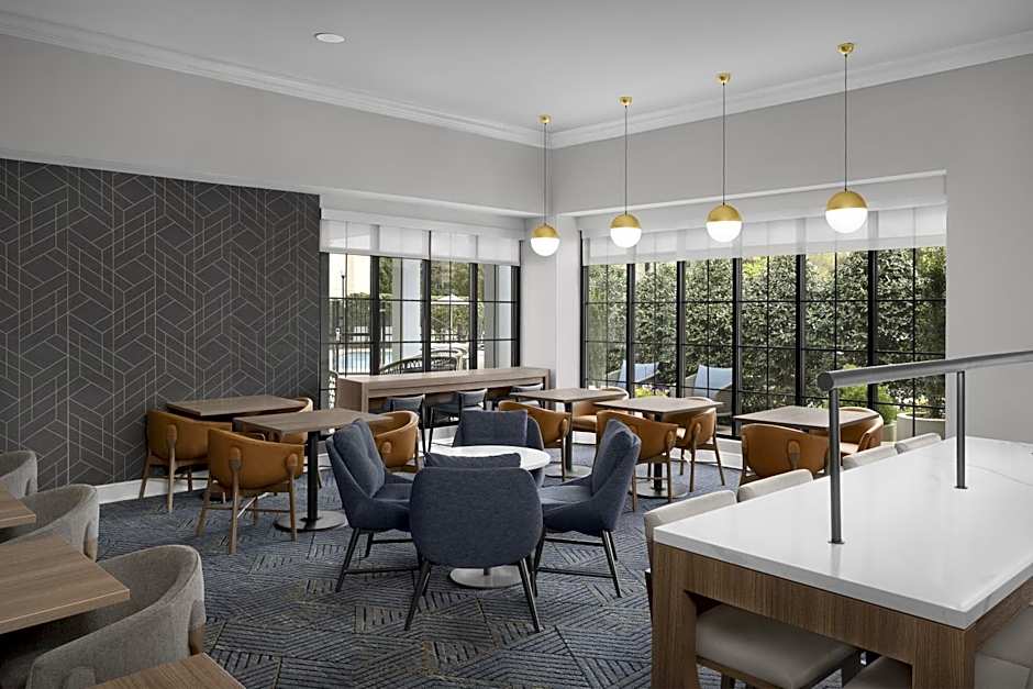 Homewood Suites By Hilton Huntsville-Village Of Providence