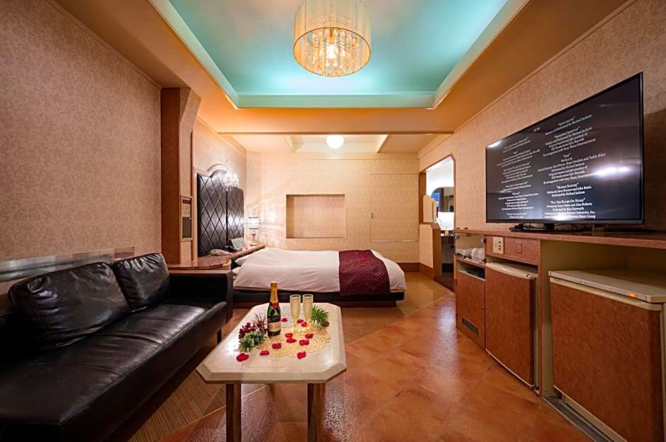 HOTEL MOBILIA (Adult Only)