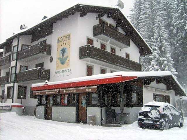 Hotel Genzianella