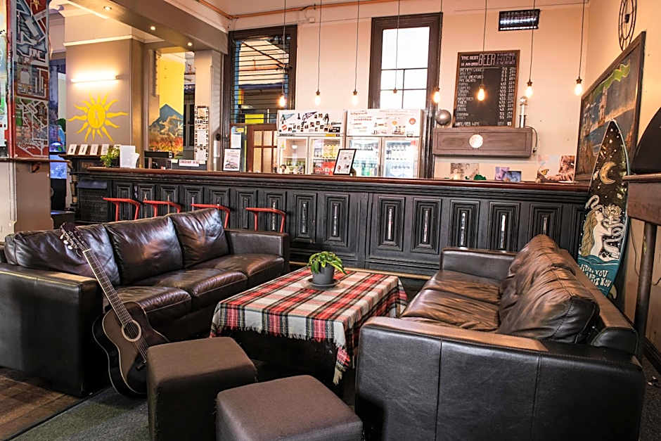 Sundancer Backpackers Hostel