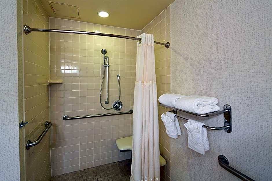 DoubleTree By Hilton Modesto
