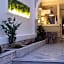 Antonia Hotel