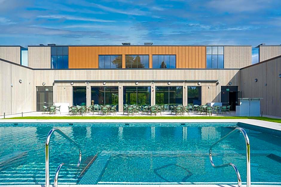 Foxhills Club & Resort