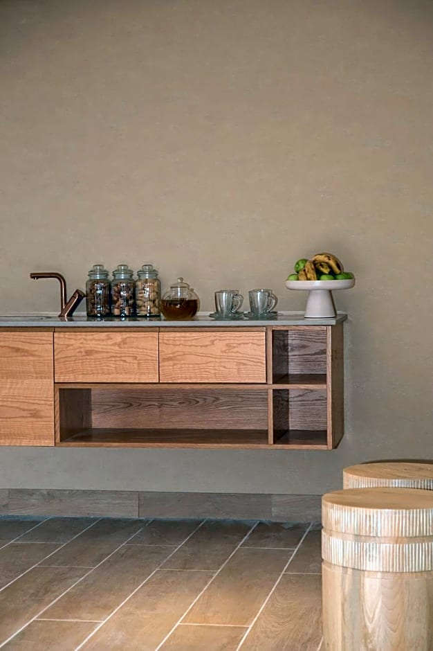 Almond Hotel - Adults only