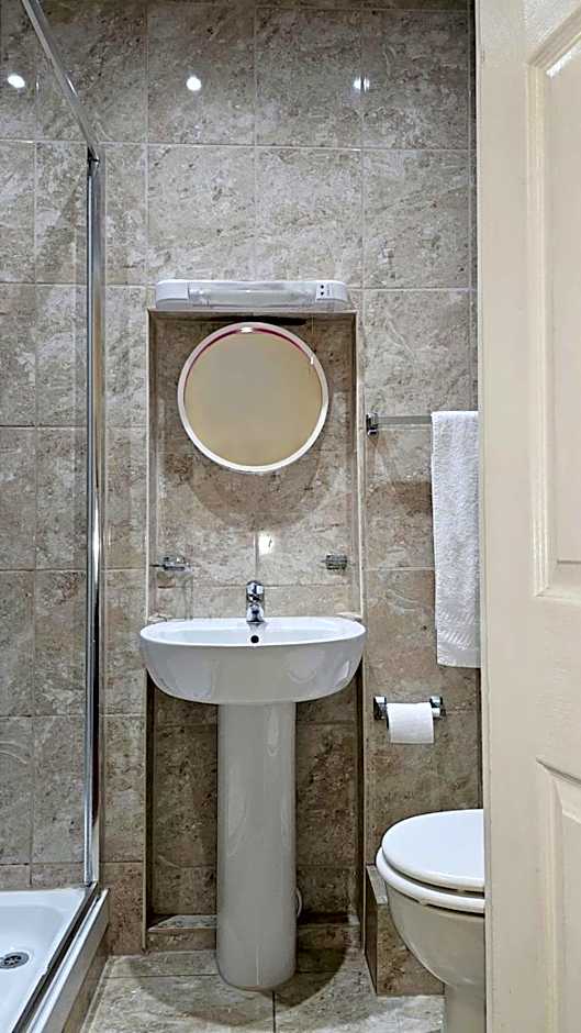 Hyde Park Court Hotel