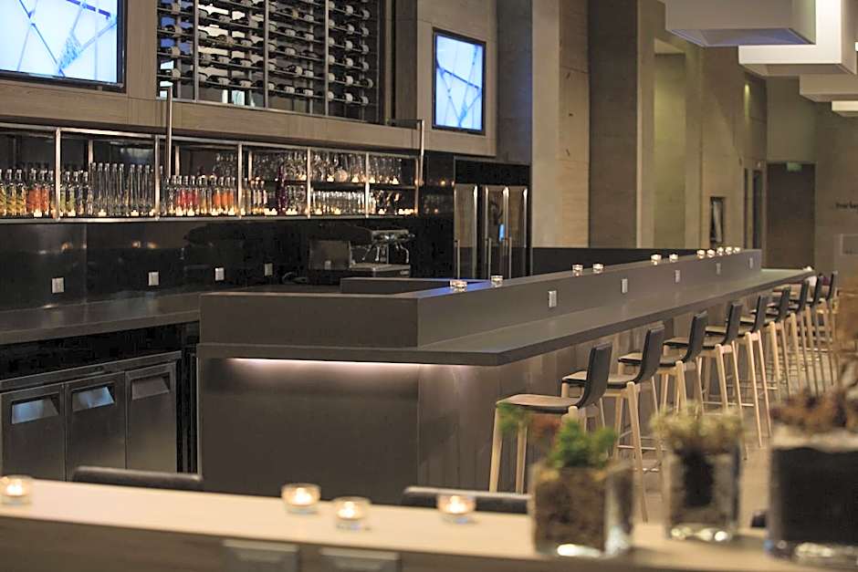 Courtyard by Marriott Santiago Las Condes