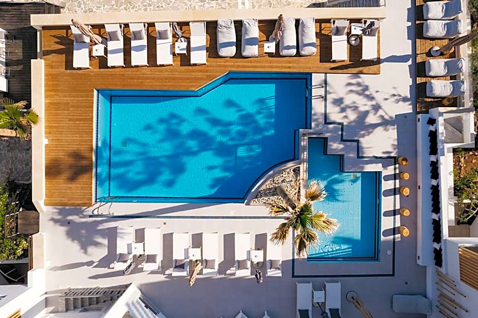 Petradi Beach Lounge Hotel