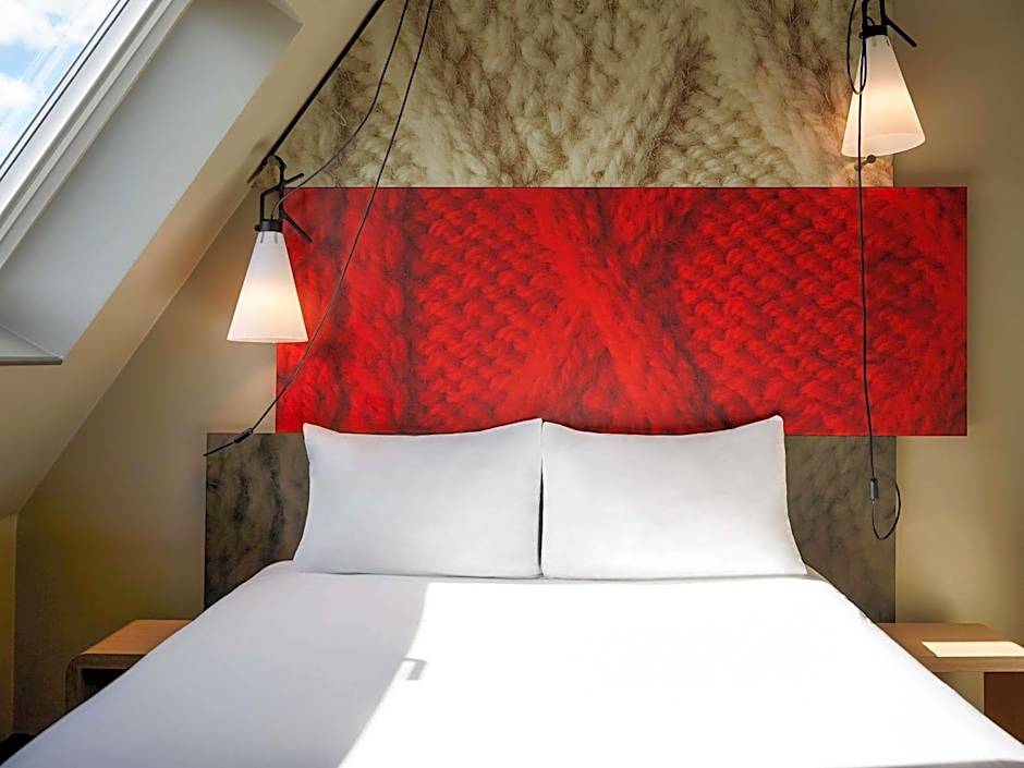 ibis Paris Canal Saint Martin