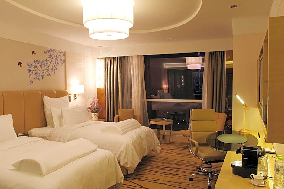 Photo 1 of 6 of Standard 2 Twin Beds