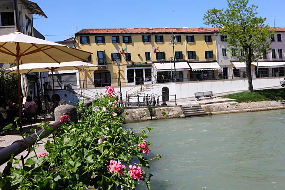 Albergo Alla Campana