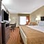 Baymont by Wyndham Nashville Airport/ Briley