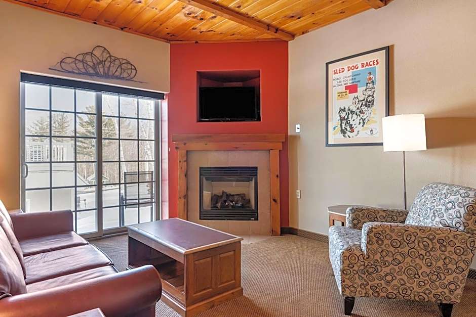 Mountain Edge Suites at Sunapee, an Ascend Collection Hotel