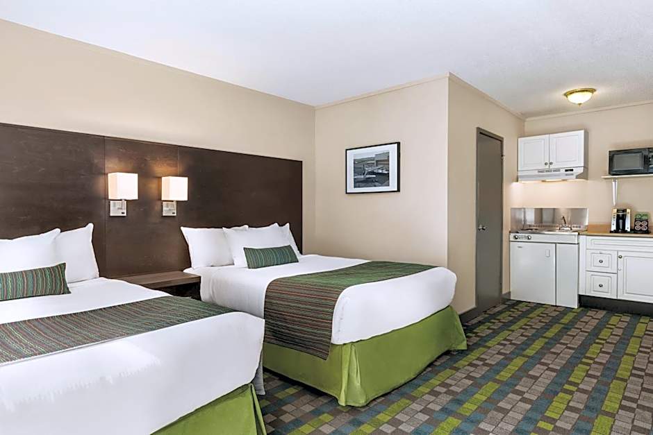 Days Inn by Wyndham Victoria Airport Sidney