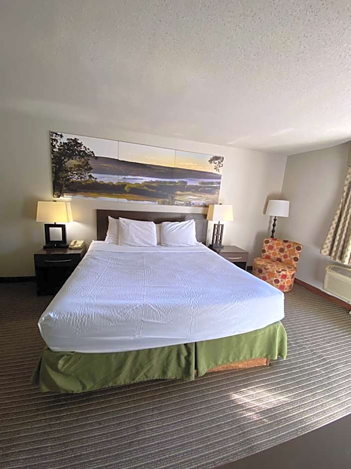 Days Inn by Wyndham Perryville