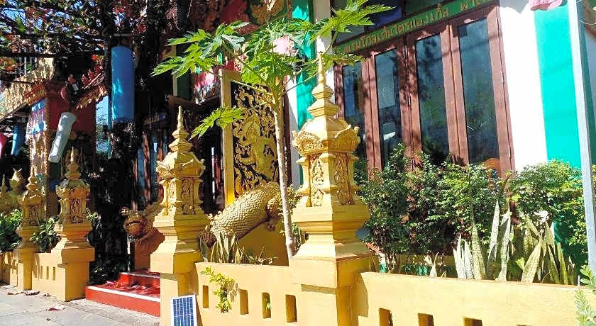 Golden Triangle Palace