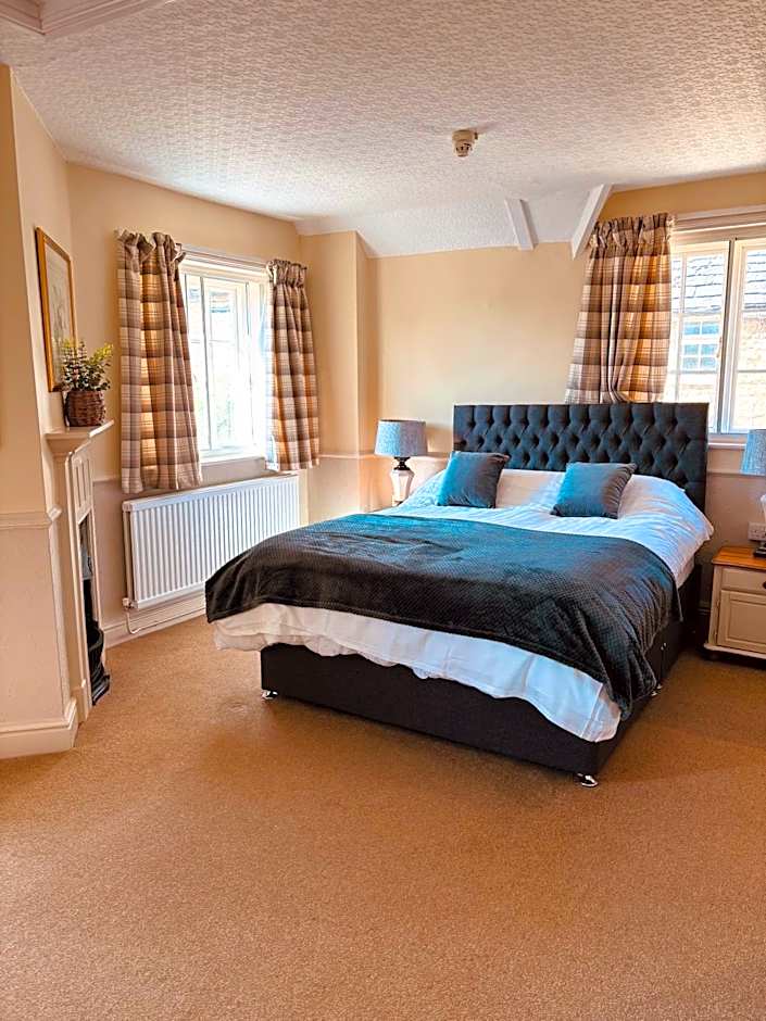 The Sibson Inn Hotel