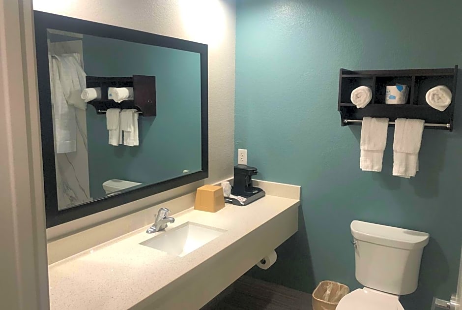 Hotel Blue Spring