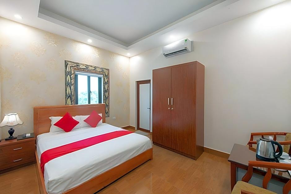 Luxury Airport Hotel & Spa