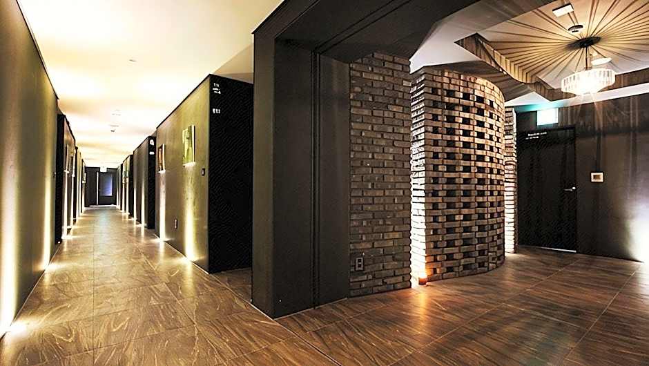 SR Design Hotel
