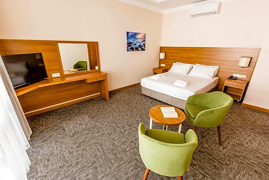 Photo 1 of 4 of Junior Suite
