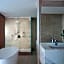 Hyatt Regency Paris Etoile