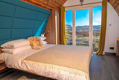 Cosy Hide - Lealt Falls