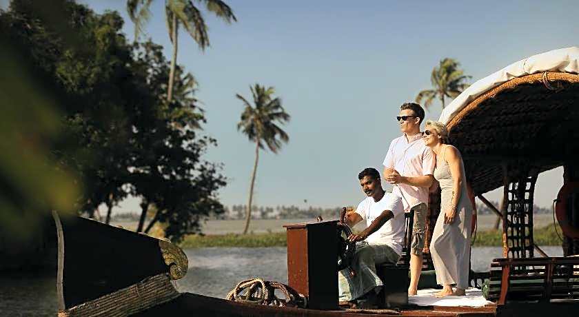 Spice Coast Cruises - Houseboat, A CGH Earth Experience