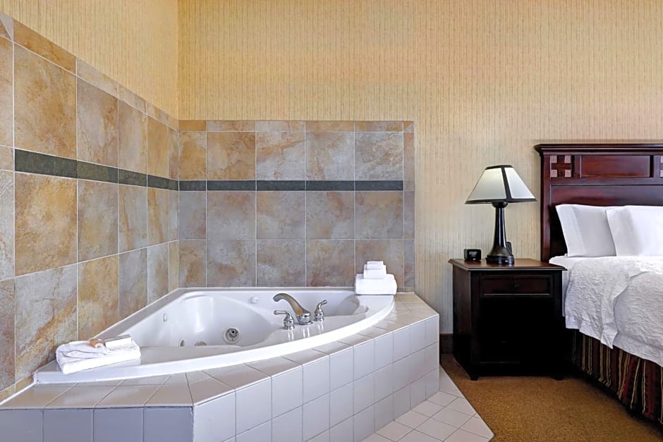 Hampton Inn & Suites Tahoe-Truckee