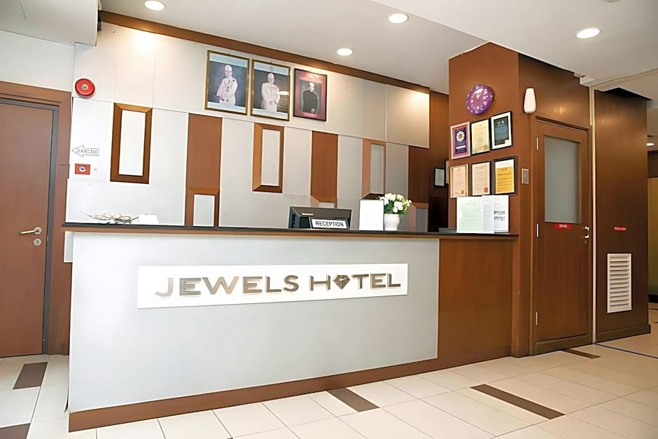 Jewels Hotel