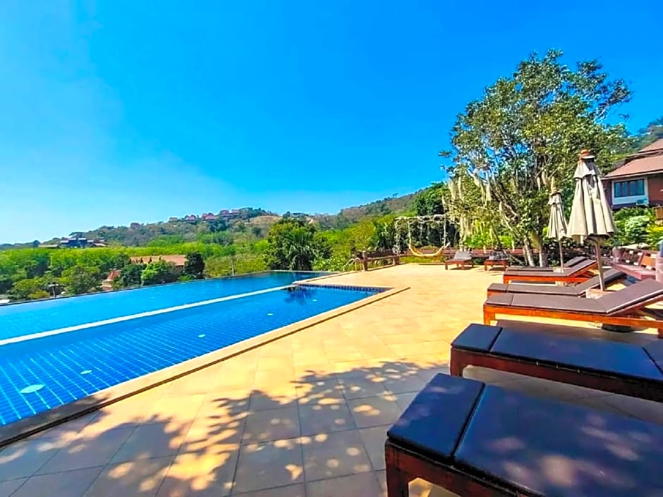 Puteri Lanta Family Villas