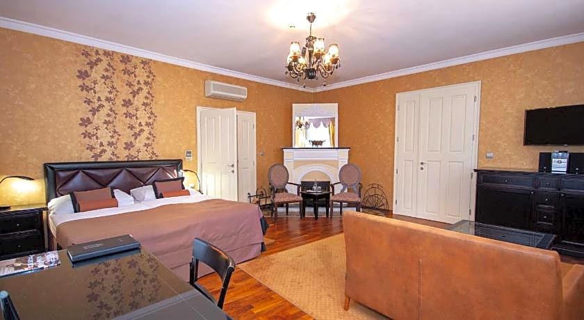 SKARITZ Hotel & Residence