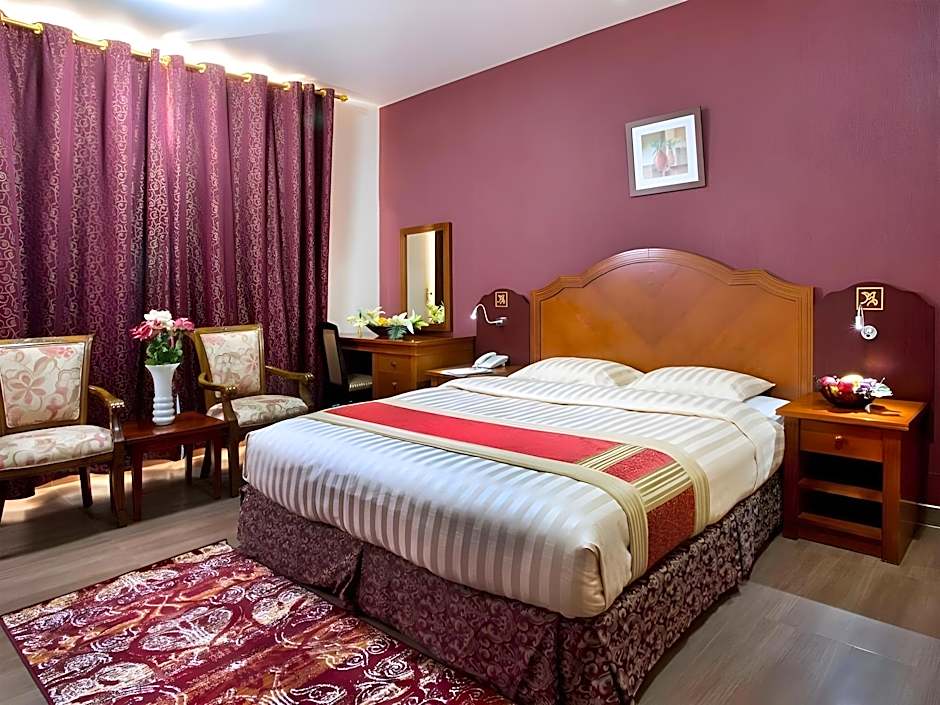 Safeer Hotel Suites