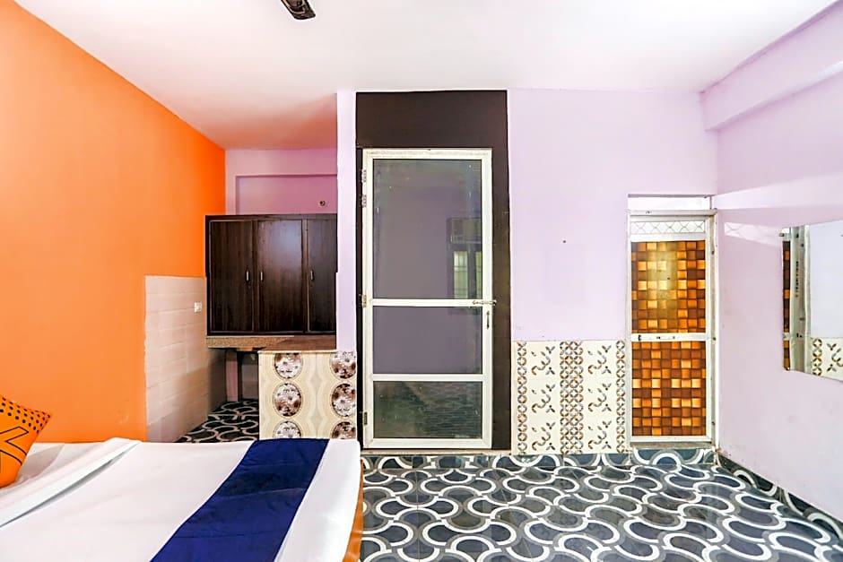 Hotel Urban Villa by OYO Rooms – Noida, DC