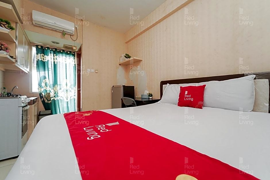 RedLiving Apartemen Margonda Residence 4 - Si Boy